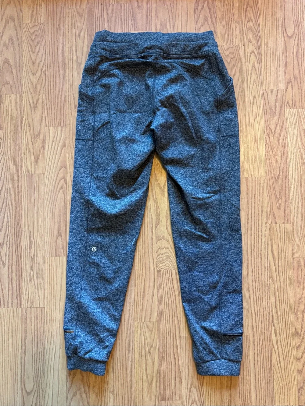 Women’s Lululemon Gray Drawstring Jogger Pants